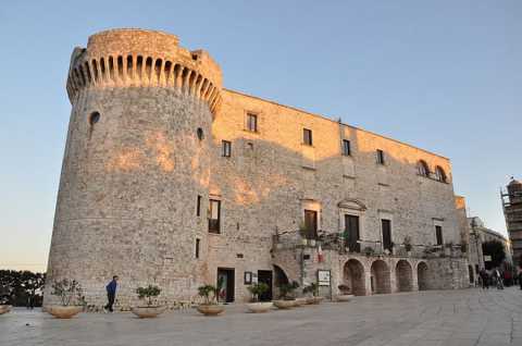 Conversano ''Libro possibile'': volumi, musica e dibattiti al Castello Svevo